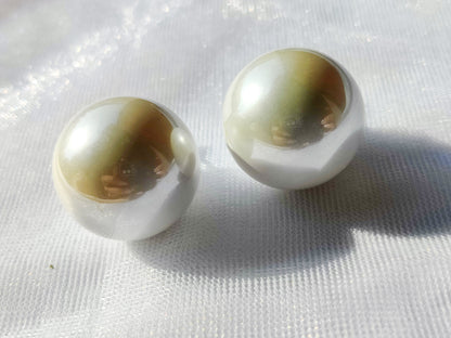 PEARL - Statement studs