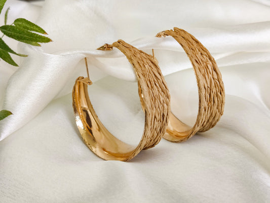 Beige straw Hoops