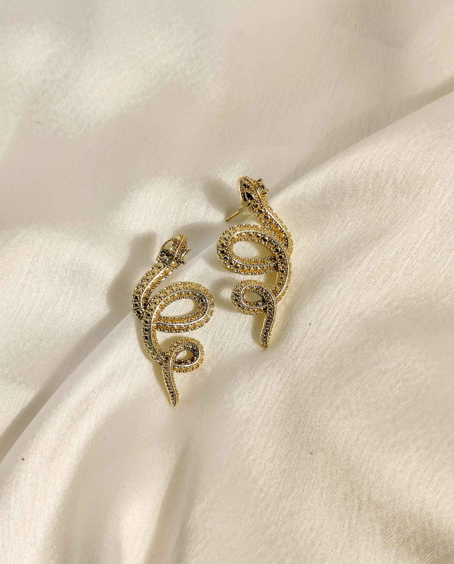 MEDUSA Gold - Serpent Stud Earrings